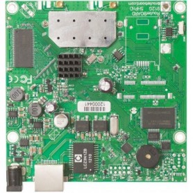 MIKROTIK placa de baza router RB911G-5HPND, Procesor: 600Mhz, Dimansiuni:105x105mm, 64 MB RAM, stocare: 128 MB NAND, Sistem oper
