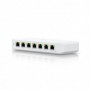 UBIQUITI 8 PORT GBE SWITC USW-ULTRA-210W, dimensiuni: 203 x 76 x 33 mm, Greutate: 320g, Interfata: 8 x 10/100/1000Mbps, 7 portur
